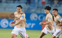 Các ông lớn V-League ngã ngựa, do đâu?