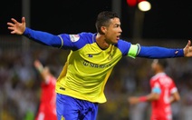 Ronaldo lập cú poker cho Al Nassr, cán mốc số bàn thắng khủng