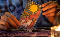 Lược sử Tarot, kể trên chính những lá bài