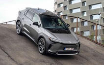 Thay tướng, Toyota vẫn khẳng định: ‘Tương lai phải đi đa hướng, không thể quy hết về xe điện'
