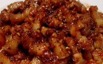 Bác sĩ khuyến cáo tập quán ăn uống sau sinh của phụ nữ Việt chưa khoa học, làm ít sữa