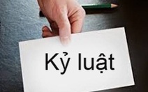 Tía kỷ luật sắp nhỏ