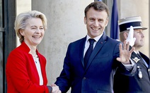 Lá bài của ông Macron với Mỹ - Trung