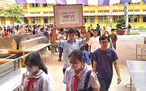 Tuyển sinh lớp 10: Năn nỉ xin luyện thi nhưng không còn chỗ