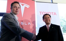 Vì cứu mình, Toyota, Honda không ngại học mô hình Tesla