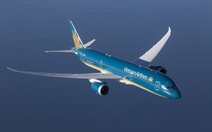 Máy bay Vietnam Airlines hạ cánh khẩn cấp tại Dubai cấp cứu hành khách