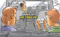 Khách Tây học tiếng Việt ngay trên taxi