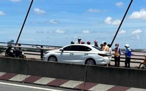 Phóng viên báo Tuổi Trẻ kịp thời cứu người phụ nữ có ý định nhảy cầu Cần Thơ