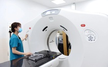 Cả hai máy chụp MRI đều hỏng, Bệnh viện Ung bướu TP.HCM phải chuyển bệnh nhân