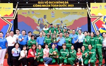 Giải bóng đá công nhân toàn quốc: Tặng xe máy cho công nhân có hoàn cảnh khó khăn