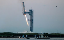 SpaceX thu hồi thành công tầng đẩy tên lửa Starship