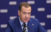 Ông Medvedev: Belarus có thể sử dụng vũ khí hạt nhân chiến thuật nếu bị Ukraine tấn công