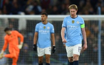 Man City trông mong manh và yếu đuối