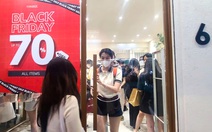 Black Friday chỉ thực sự sôi động buổi tối, người bán lo không đủ doanh số