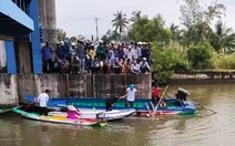 Lái vỏ lãi đâm vào trụ biển báo giao thông tử vong