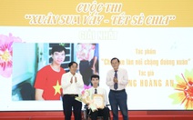 Báo Người Lao Động trao giải cuộc thi Xuân sum vầy - Tết sẻ chia