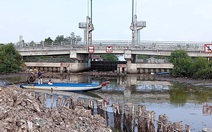 Cống ngăn hạn mặn ở Kiên Giang: Làm ồ ạt rồi 'đắp chiếu'