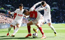 Arsenal 'cầu cứu' Tottenham