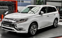 Tin tức giá xe: Mitsubishi Outlander giảm tới 140 triệu tại đại lý, số lượng rất hạn chế