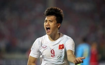 Cựu tiền đạo Công Vinh đi học lớp HLV