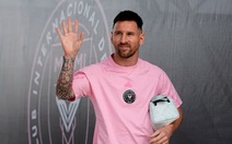 Messi có biết nói tiếng Anh không?