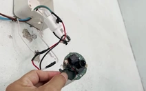 Lấy lời khai vụ nhà tắm phòng trọ nữ sinh bị gắn camera quay lén
