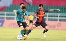 Hai CLB Thanh Niên TP.HCM và Phù Đổng Ninh Bình 'đổi ruột' cho nhau