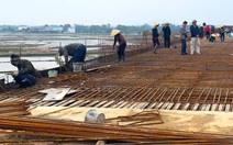 Nhộn nhịp trên công trường cao tốc Bắc - Nam ngày cuối năm