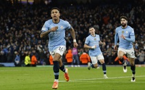 Ngược dòng ấn tượng, Man City thoát cảnh bị loại sớm ở Champions League