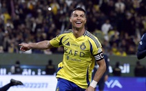 Ronaldo lại ghi bàn và kiến tạo trong chiến thắng của Al Nassr, gần chạm mốc 1.000 bàn thắng