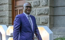 Đại sứ Nam Phi chết bí ẩn trong khách sạn ở Pháp, để lại thư tuyệt mệnh