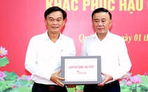 Thường trực Ban Bí thư Trần Cẩm Tú thăm, chia sẻ khó khăn với tỉnh Quảng Trị sau bão số 10