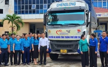Chuyến xe nghĩa tình của người dân Cần Thơ lăn bánh tới đồng bào bị ảnh hưởng bão lũ
