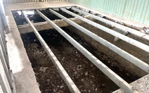 Lấp tấm bê tông lên đường thoát nước để xây nhà tiền chế: Phường mời làm việc, chủ hộ không đến