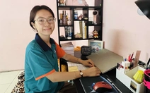 Mẹ ung thư, nữ sinh Khánh Hòa có ngày nhịn đói, vào đội tuyển thi quốc gia, đậu ĐH Kinh tế TP.HCM