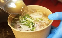 Phở sen, chén cơm nguội và nước mắm của một người Việt xa xứ ở Singapore