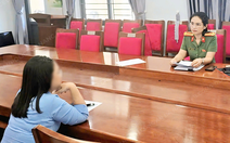 Mua bán ngoại tệ trái phép, tiệm vàng và khách cùng bị phạt