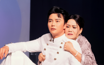 Tiếc với Bút máu