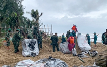 Bờ biển Hội An bị sóng lớn đe dọa, Đà Nẵng khẩn trương ngăn sạt lở khu du lịch