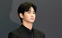 Kim Soo Hyun hầu tòa với vụ kiện 500 triệu won vì bê bối tình ái