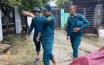 Quân khu 5 huy động xe thiết giáp, ca nô, trực 100% quân số ứng phó bão Thần Gió