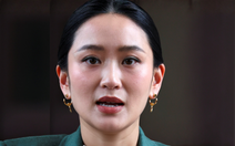 Bà Paetongtarn Shinawatra từ chức lãnh đạo Đảng Pheu Thai