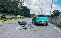 Tránh đường ngập, tài xế taxi đi ngược chiều, xảy ra tai nạn chết người