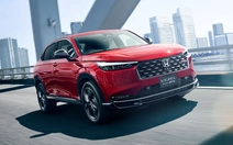 Honda HR-V e:HEV RS 2026 ra mắt: Thêm AWD nhưng nay cũng bỏ cửa sổ trời như bản ở Việt Nam