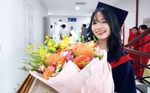 Từ bỏ đại học sang cao đẳng, sinh viên TP.HCM thành thủ khoa toàn khóa