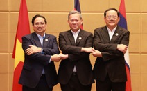 Thủ tướng Việt Nam, Campuchia, Lào cùng ăn sáng làm việc