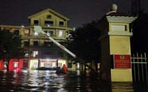 Mực nước các sông tiếp tục tăng tối 27-10, hàng trăm xã phường miền Trung có nguy cơ ngập lụt