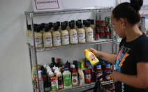 Mỹ: 25 tiểu bang kiện ông Trump vì đình chỉ trợ cấp thực phẩm