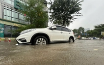 Đi qua đường ngập, xe số tự động dễ hỏng hơn xe số sàn