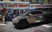 Mỹ điều tra hơn 2,8 triệu xe Tesla trang bị hệ thống tự lái